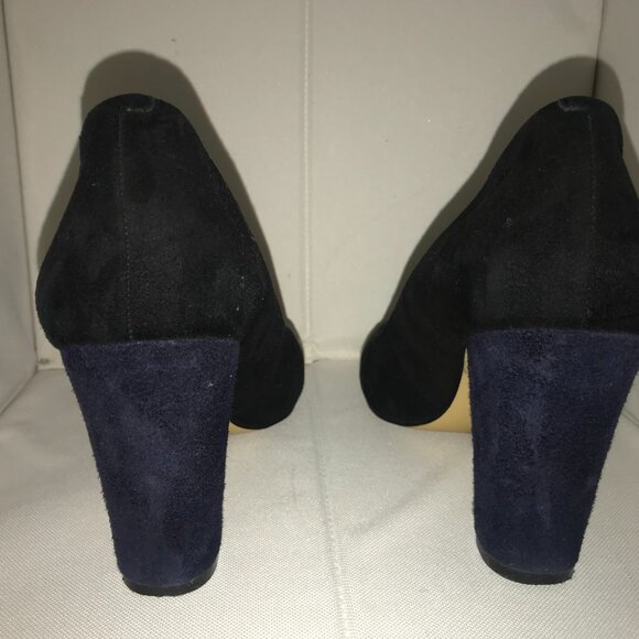 Ann Taylor Black & Blue Suede Pump - Picture 2 of 15
